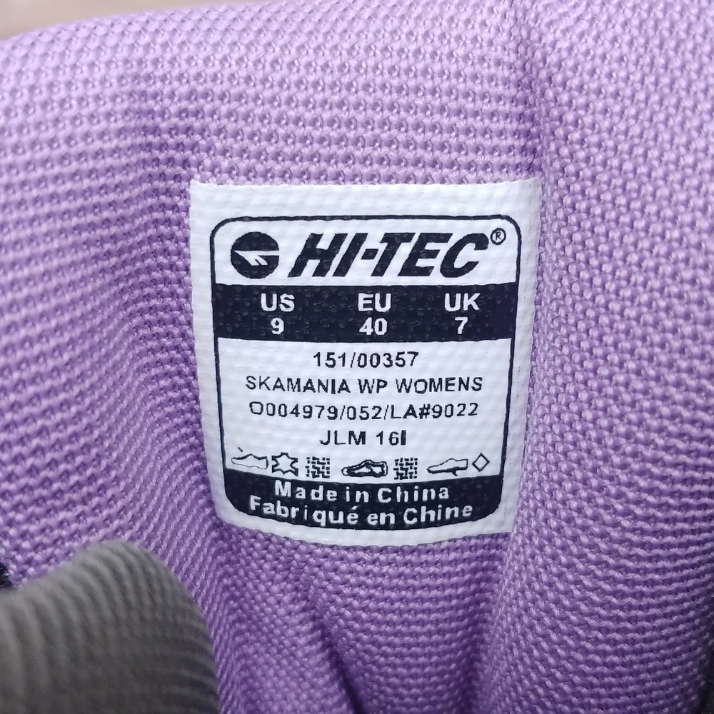 NWT Hi-Tec Skamania Waterproof Boots - Picture 9 of 10